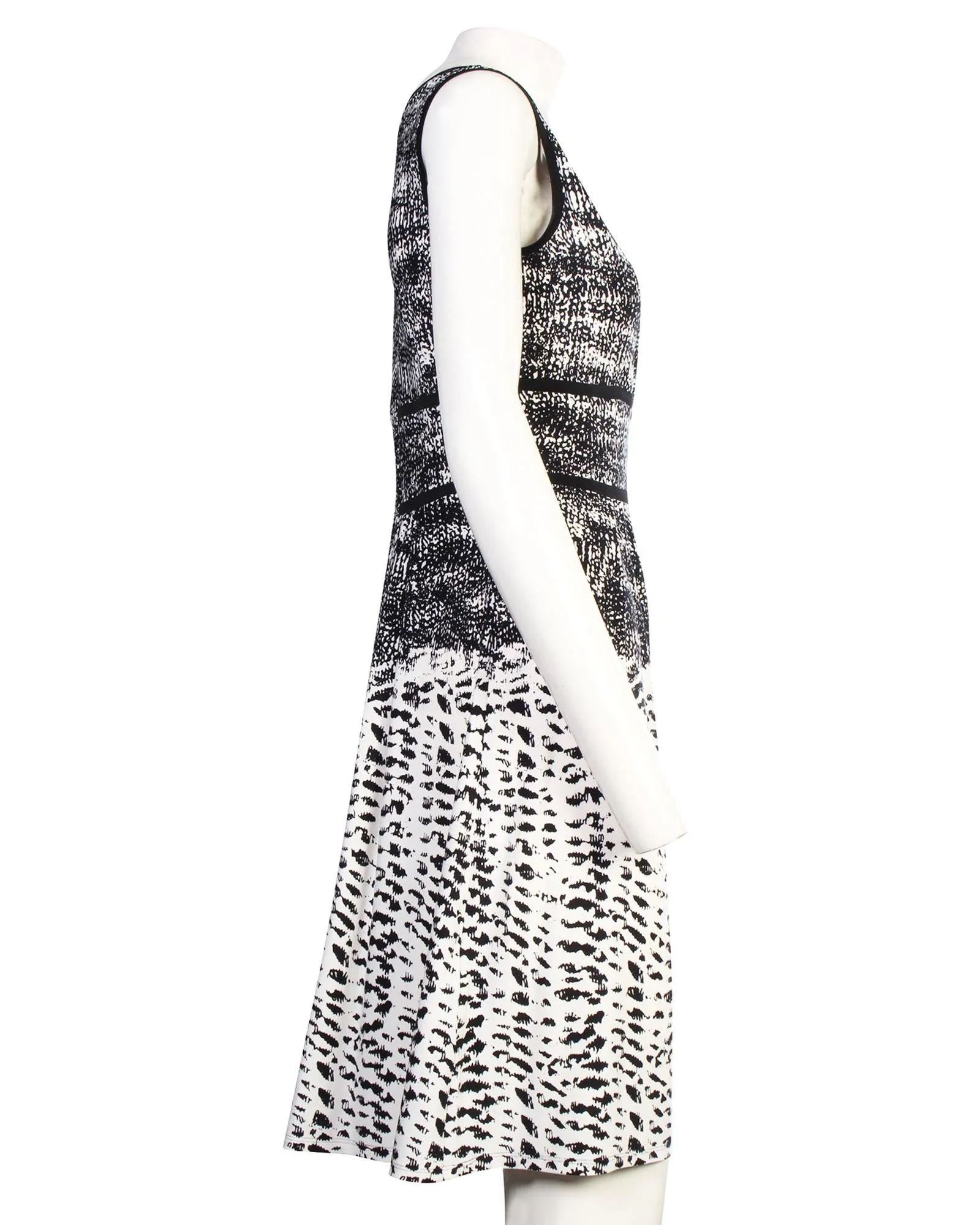 BCBGMAXAZRIA Women's A-Line Sleeveless Dress Black