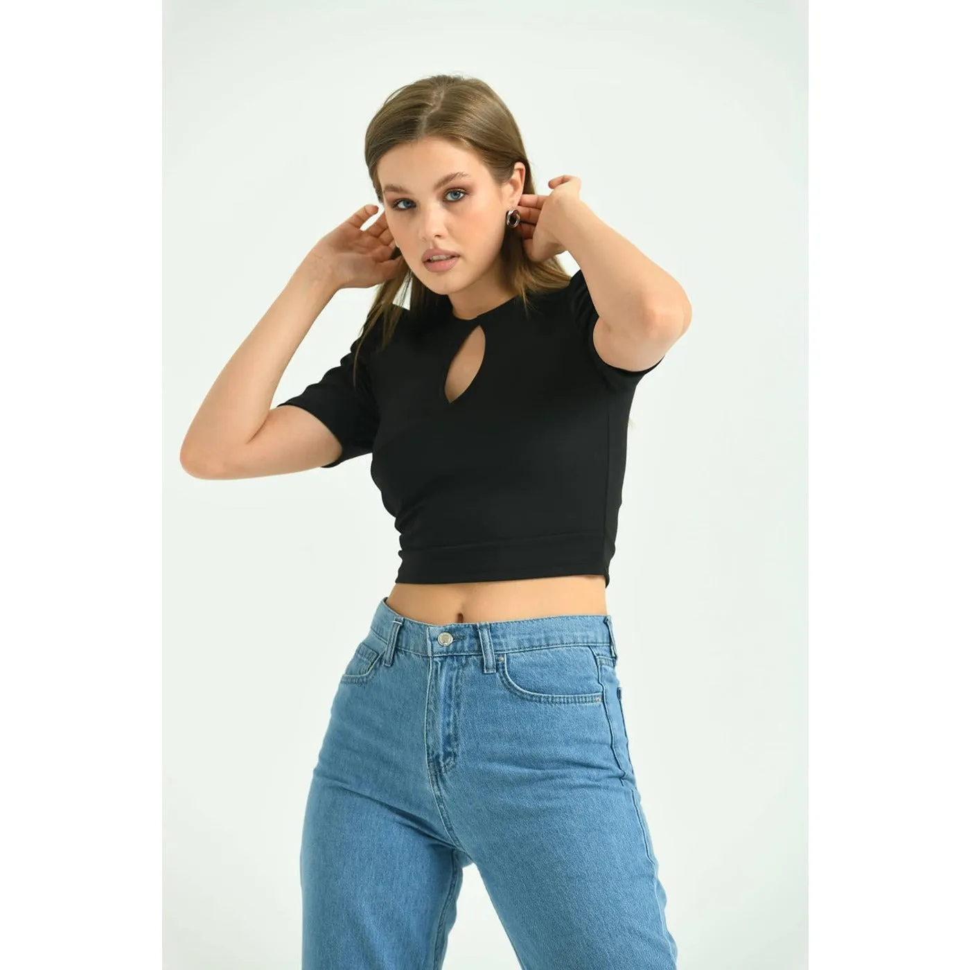 Black Keyhole Cut Puff Sleeves Top