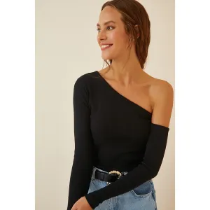 Black Open Shoulder Ribbed Knitted Blouse