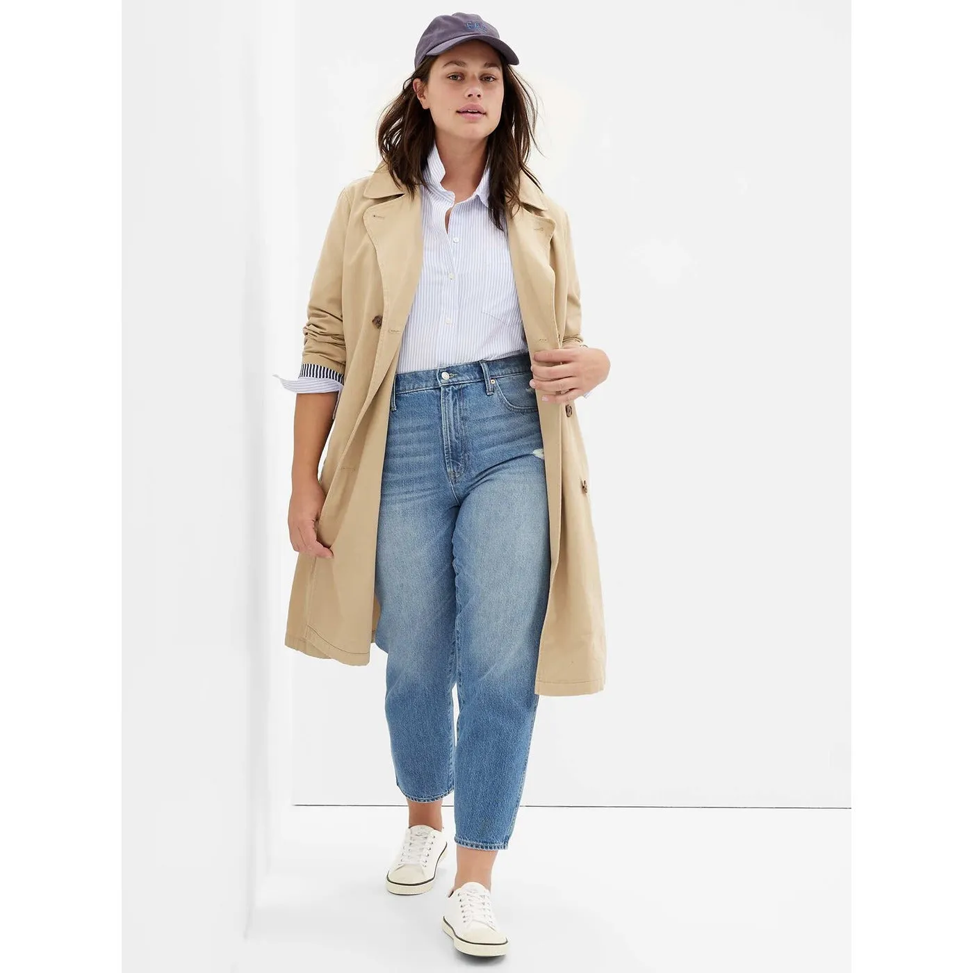GP High Rise Distressed Mom Jeans