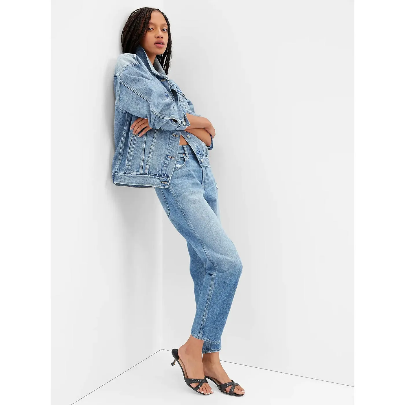 GP High Rise Distressed Mom Jeans