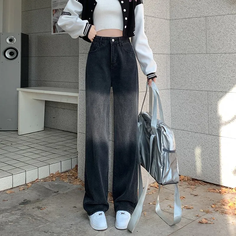 Gradient Slimming Versatile Black Washed High-Waisted Straight Jeans