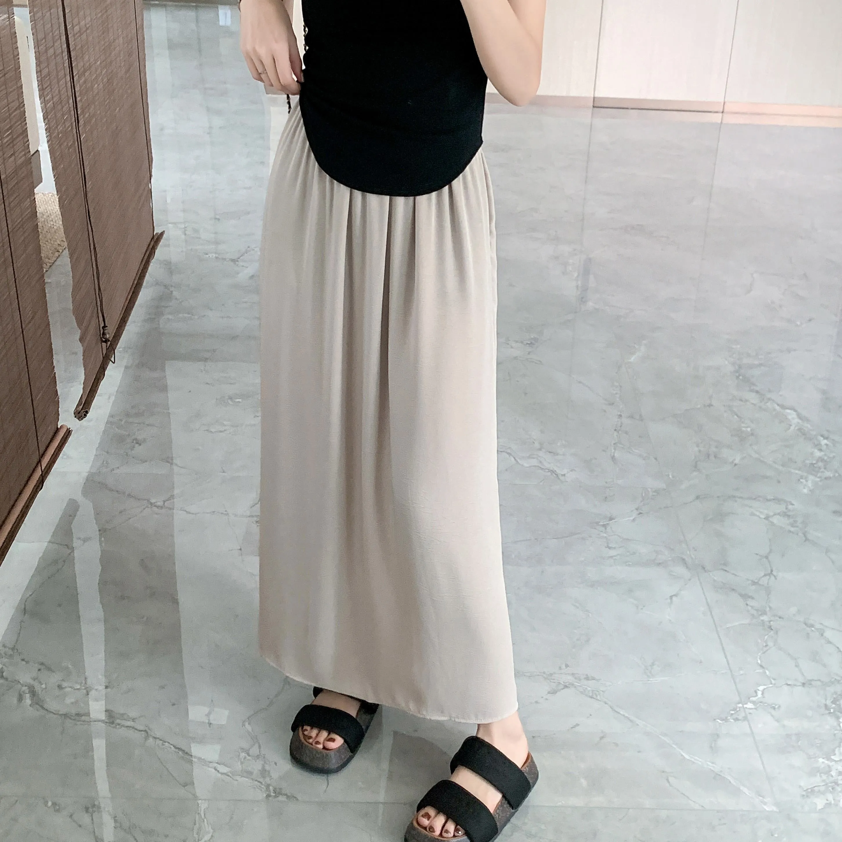 High-Waisted Split Hem Draping Sensation Jacquard H-Shaped Satin Skirt