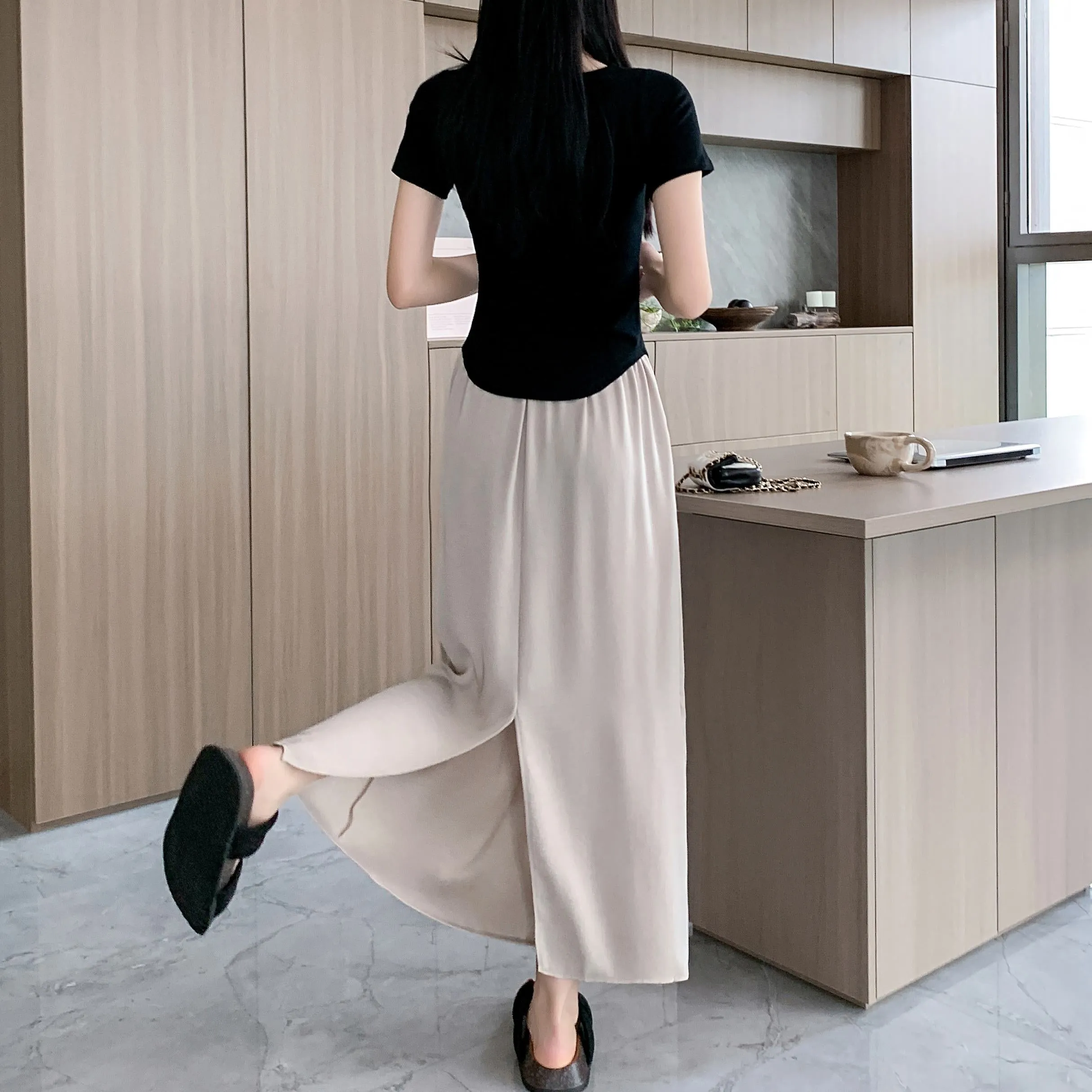 High-Waisted Split Hem Draping Sensation Jacquard H-Shaped Satin Skirt