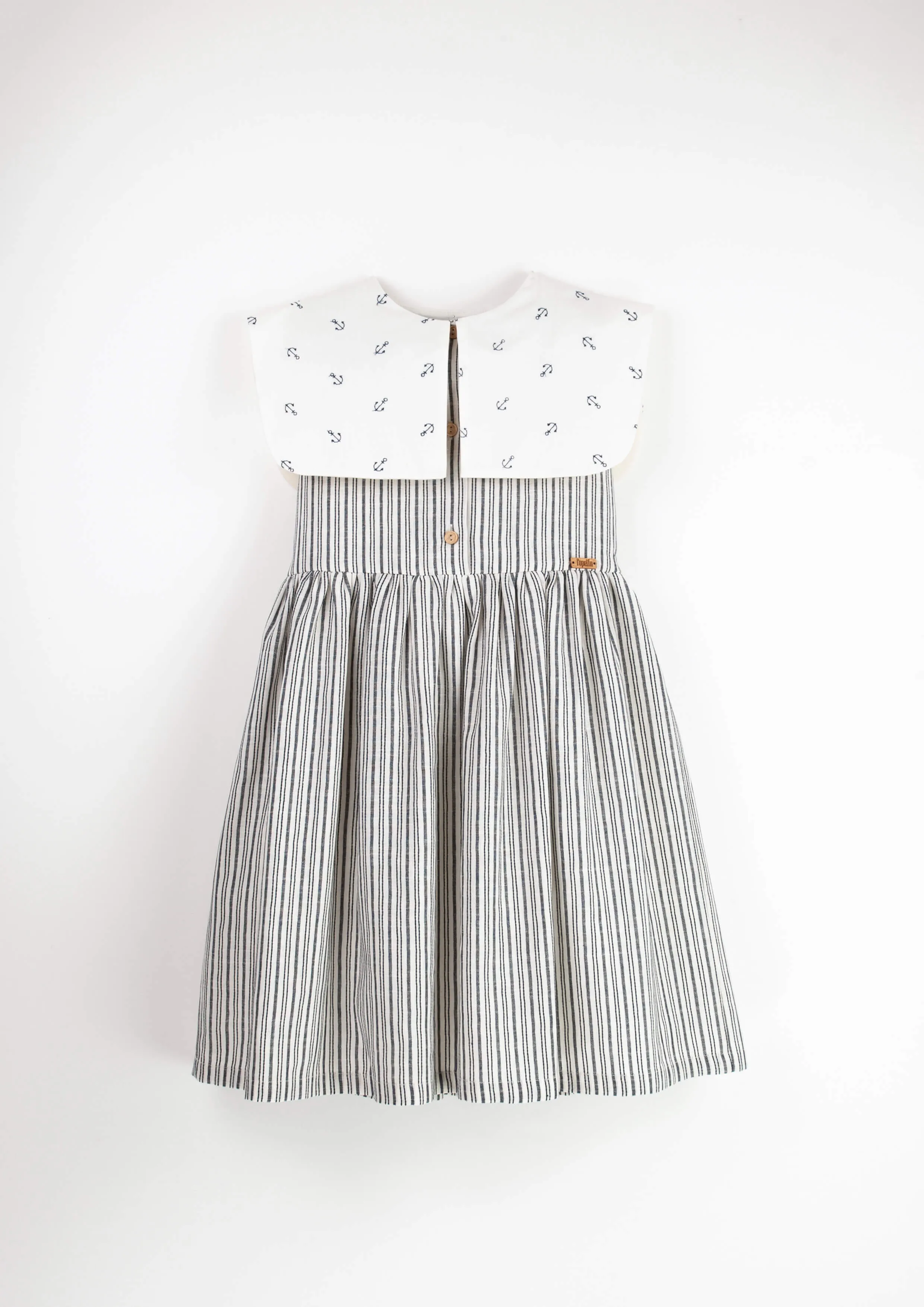 Mod.33.4 Embroidered striped dress with bib collar