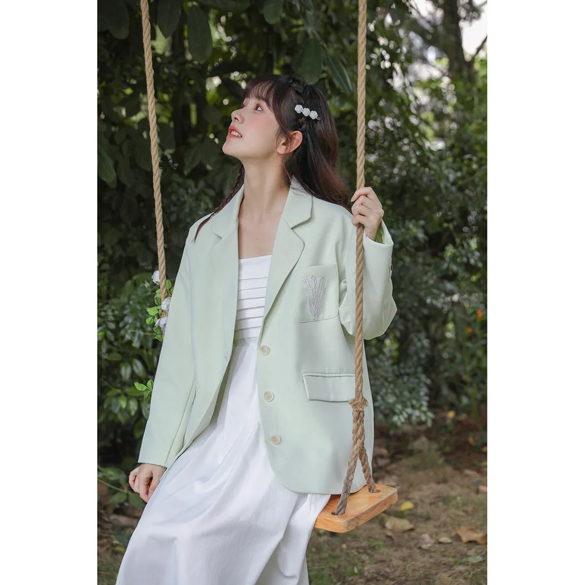 Slimming Embroidery Loose Fit Blazer