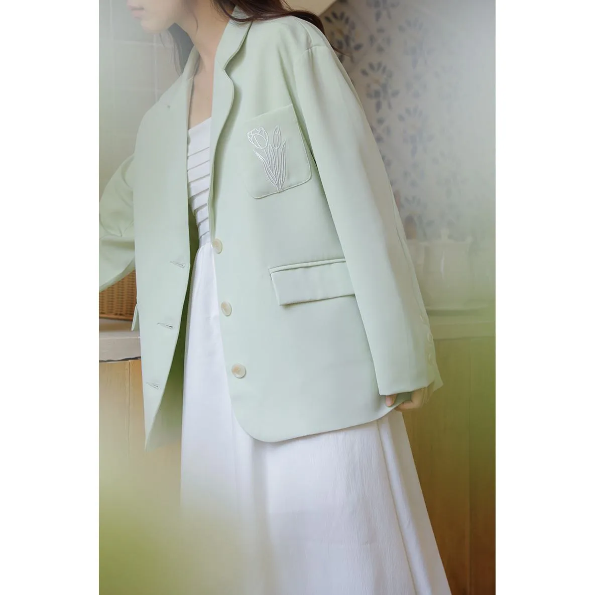 Slimming Embroidery Loose Fit Blazer