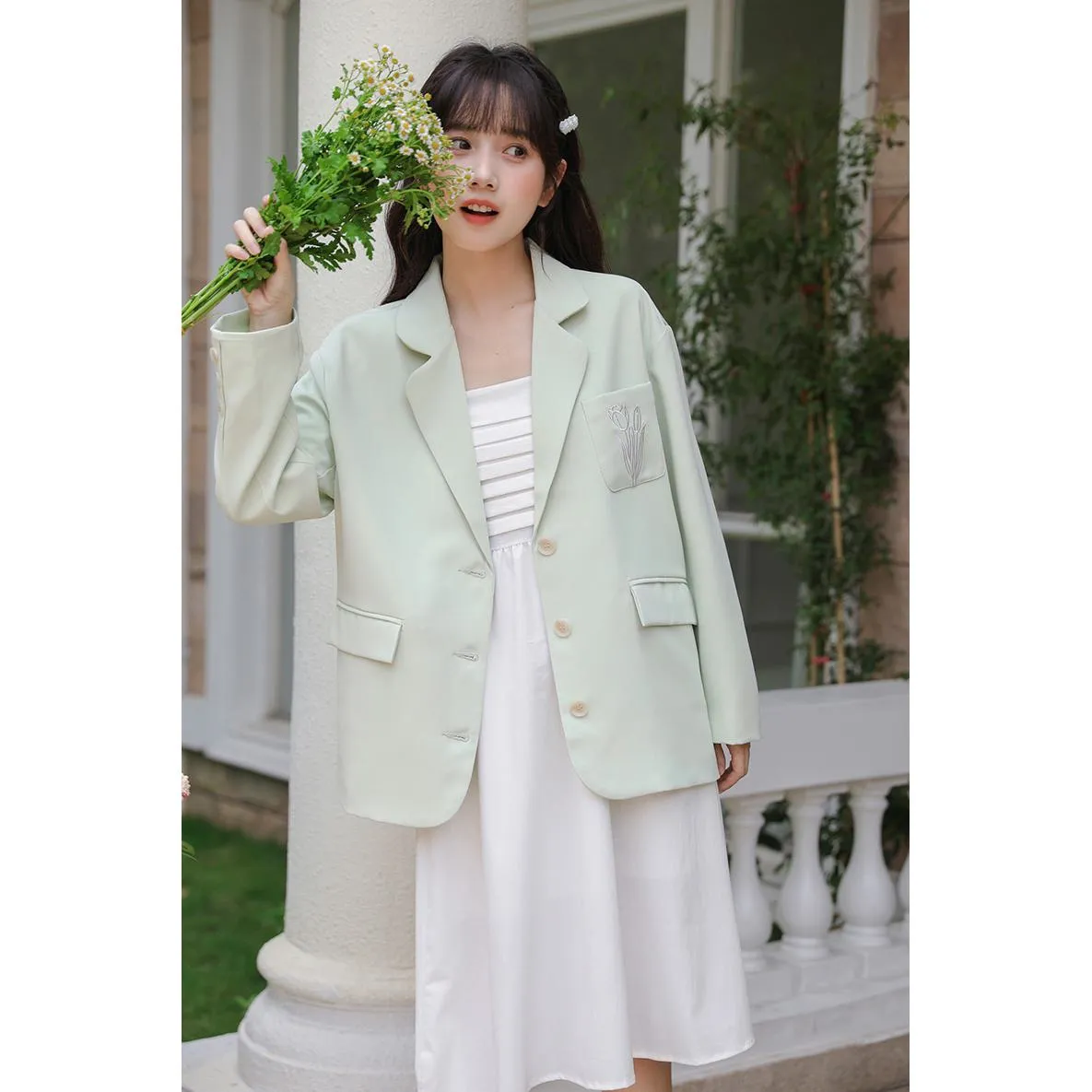 Slimming Embroidery Loose Fit Blazer