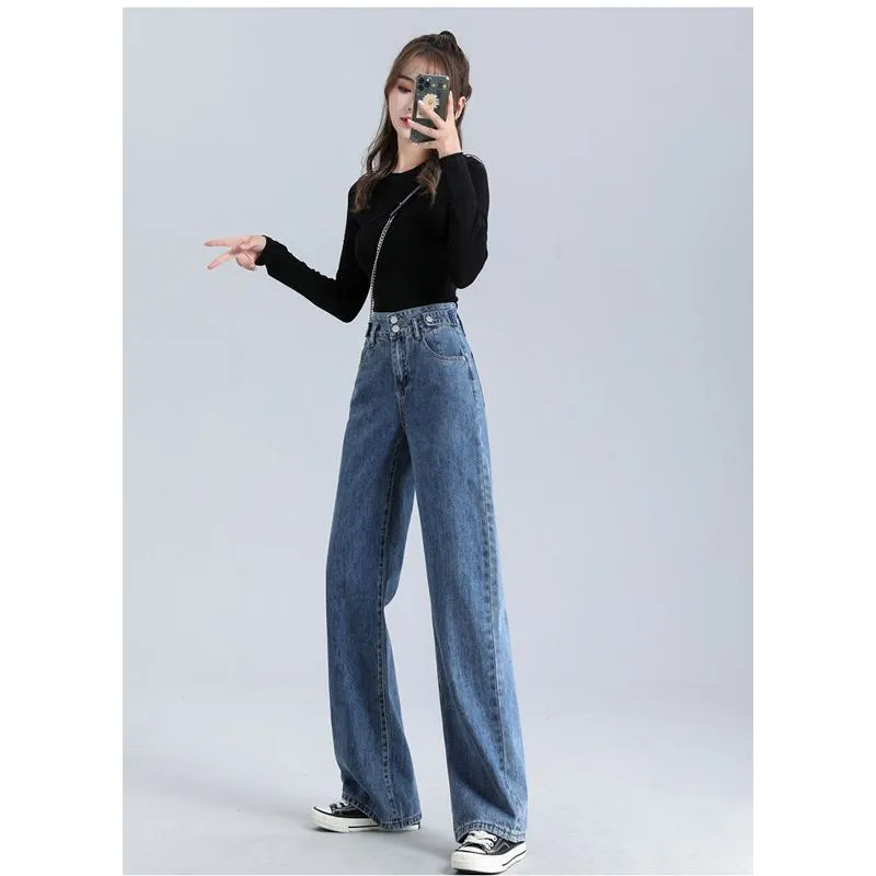 Slimming Floor-Length Draping Loose Fit Light-Colored Straight High-Waisted Jeans