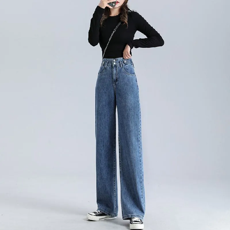 Slimming Floor-Length Draping Loose Fit Light-Colored Straight High-Waisted Jeans